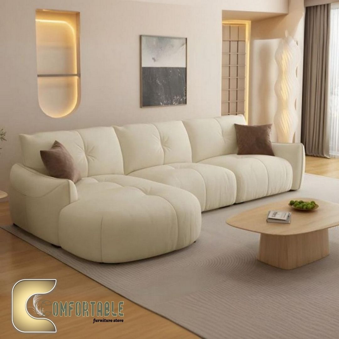 ركنة مودرن L Shape Sofa من خشب الزان – Comfortable Furniture ركنة مودرن على شكل L من خشب الزان الأحمر مع وسائد مريحة باللون البيج – Comfortable Furniture Store